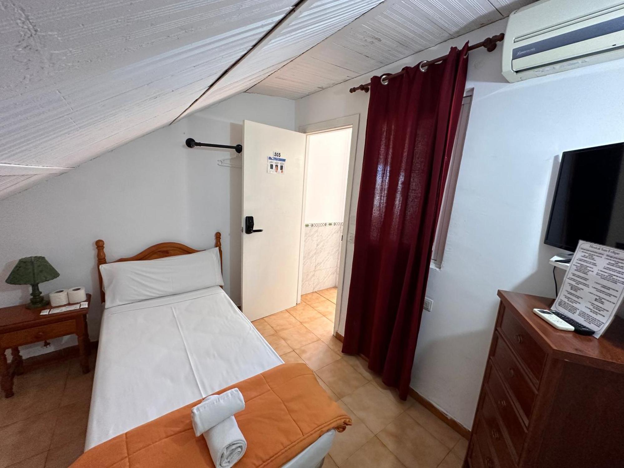 Hostal San Felipe Marbellac Chambre photo